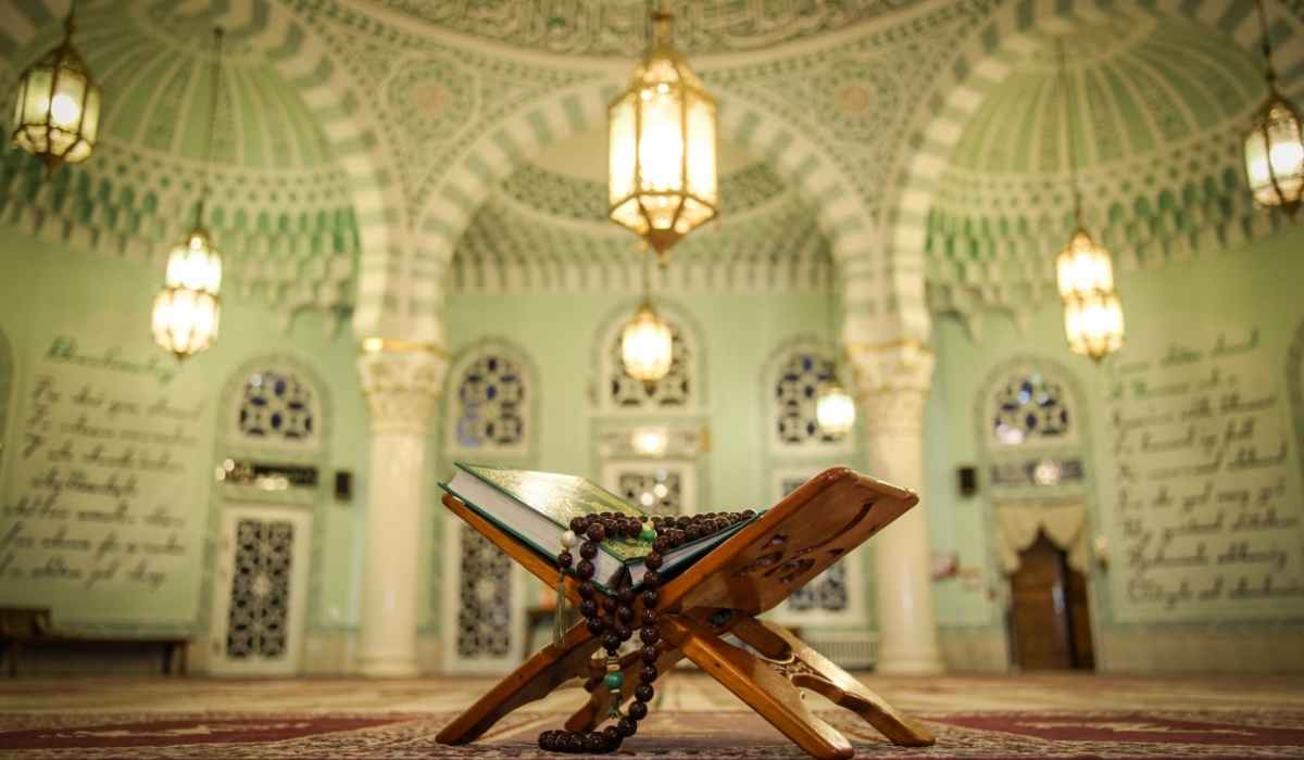 225+ Jumma Mubarak Messages, Wishes & Duas to Share This Friday 